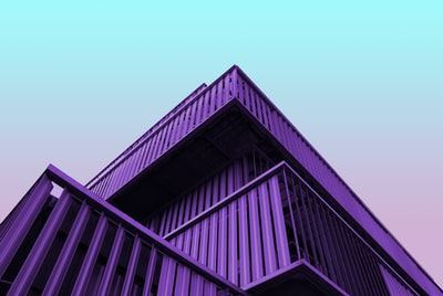 紫色建筑